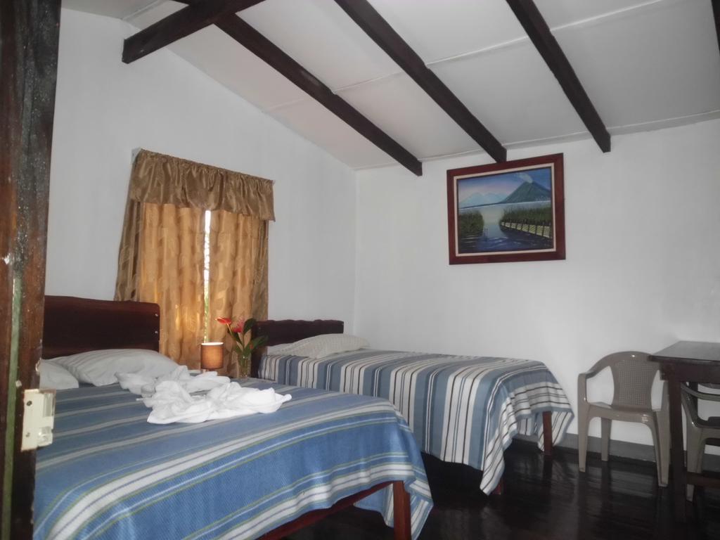 Nacientes Lodge Bijagua Pokoj fotografie